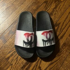 “CC” Style Slide Sandals with Logo